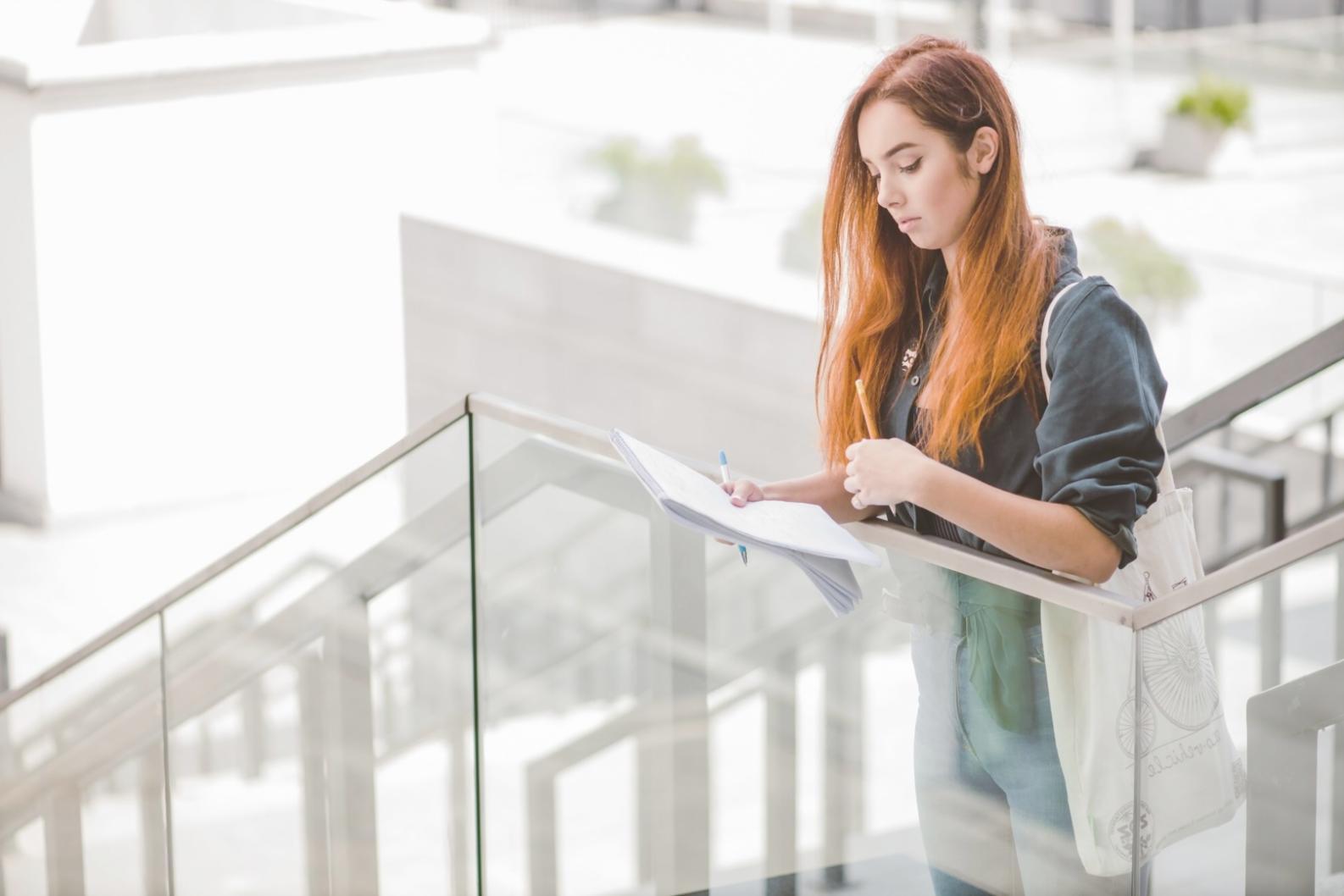 Financial market analysis workshop session with business professionals reviewing data trends
